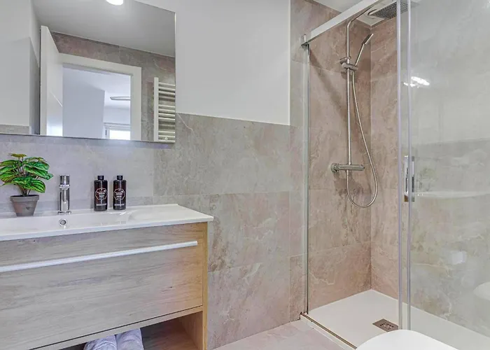 Ocean View Penthouse *